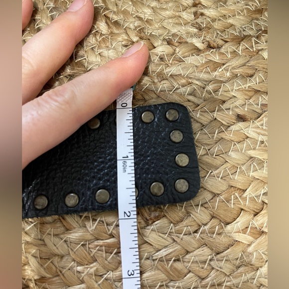 Betsy Johnson Leather Belt
C$80 Size: M/L Betsey Johnson - Picture 3 of 6